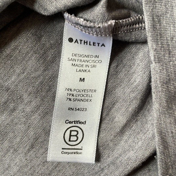 Athleta Essence Pleated Gray Tee, Size Medium - Picture 10 of 12